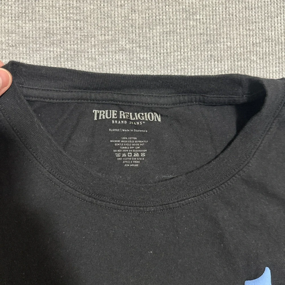 True Religion Buddha World Tour Graphic Tee Mens Size XL Black Horseshoe Logo